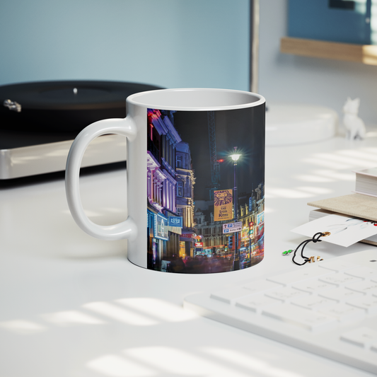 London_Shaftesbury_Avenue_Lifestyle_Record_Player_Mockup.png